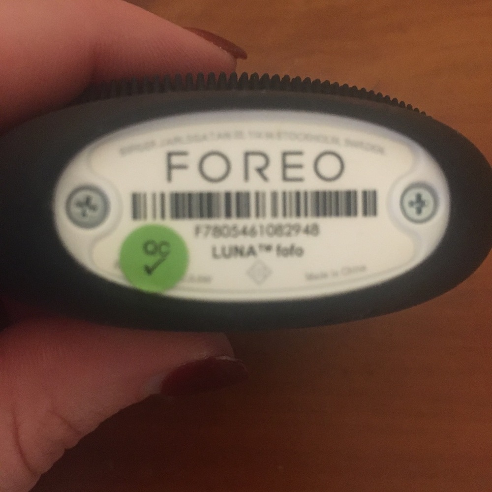 Foreo Luna - Picture 2 of 3
